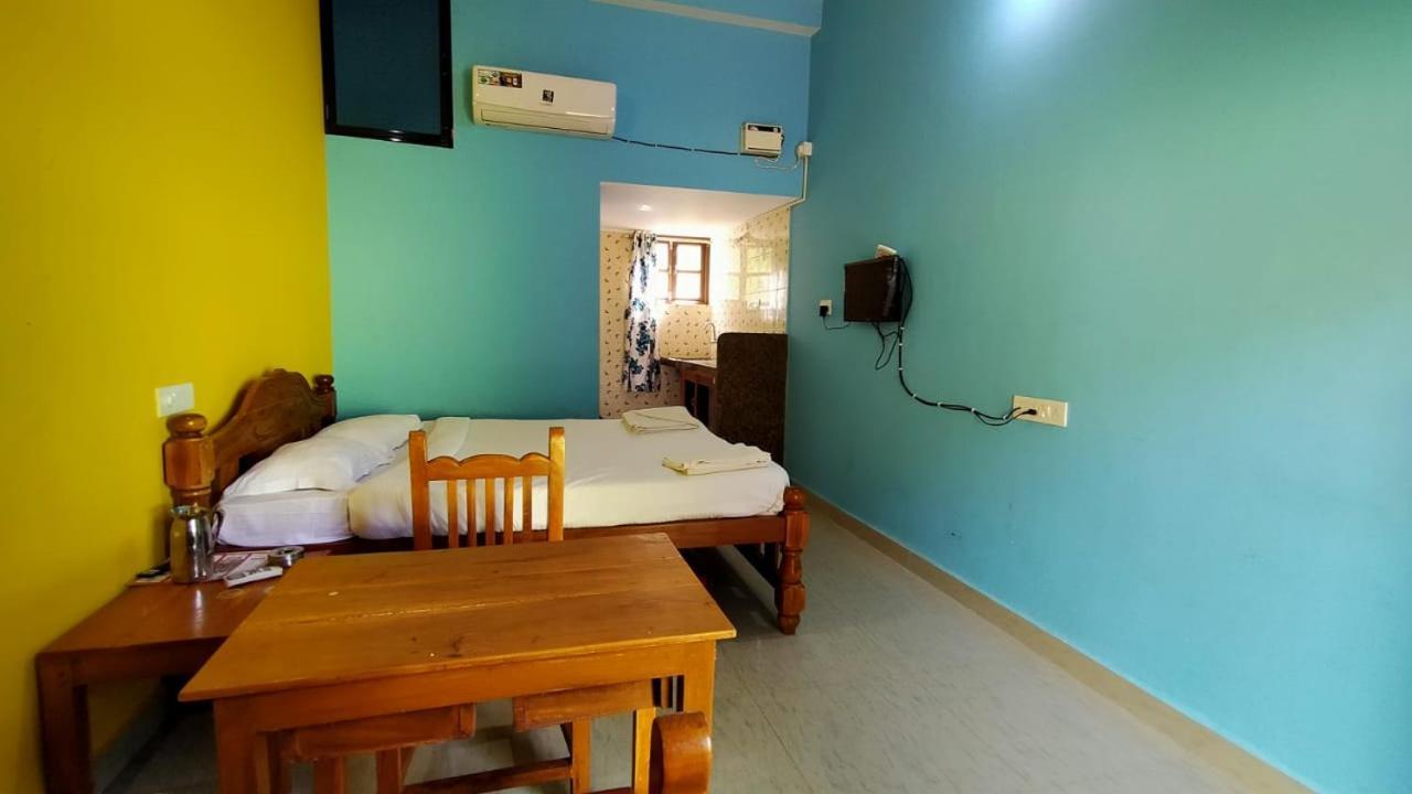 Shrushthee Guest House Vagator Luaran gambar